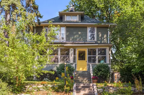 2101 Scudder St, Saint Paul, MN 55108