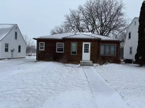 655 4th Ave, Mountain Lake, MN 56159
