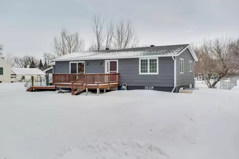 306 1st Ave W, Abercrombie, ND 58001