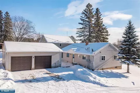 Exterior - 815 3rd St N, Tower, MN 55790 photo 2 of 4
