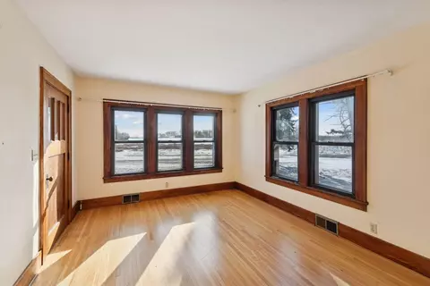Living - 6276 Drake Dr, Independence, MN 55359 photo 3 of 4