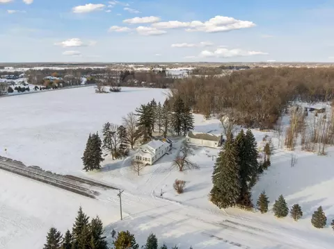6276 Drake Dr, Independence, MN 55359