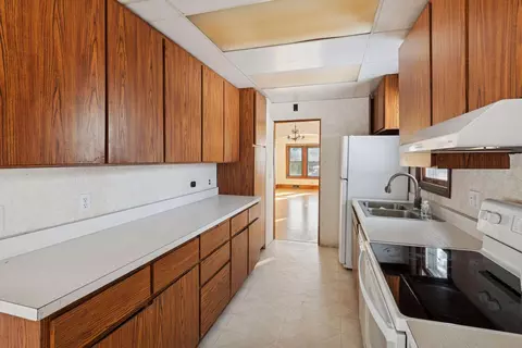 Kitchen - 6276 Drake Dr, Independence, MN 55359 photo 1 of 1