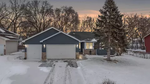 6600 Founders Pkwy, Brooklyn Park, MN 55445