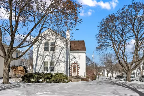 346 Mckinley Ave, Eau Claire, WI 54701