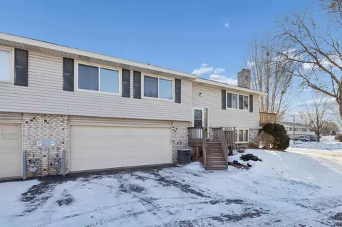 8433 Yates Ave N #6, Brooklyn Park, MN 55443