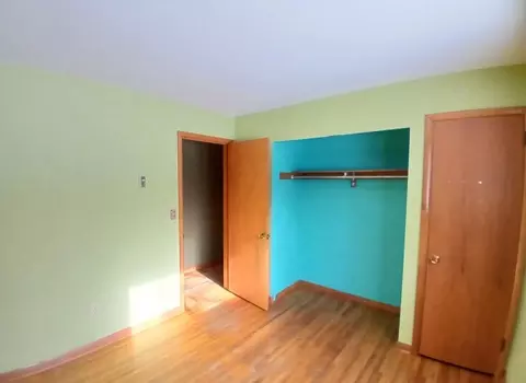 Bedroom - 204 Wadena St, Duluth, MN 55803 photo 2 of 8