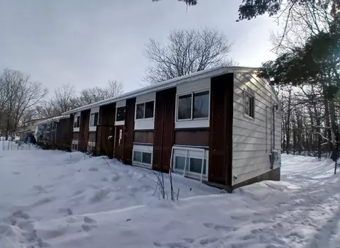 Exterior - 204 Wadena St, Duluth, MN 55803 photo 1 of 3
