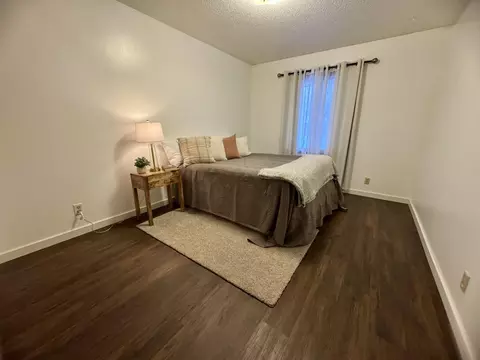 Bedroom - 2002 Arkwright St, Maplewood, MN 55117 photo 2 of 3