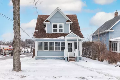 401 Rose Ave E, Saint Paul, MN 55130
