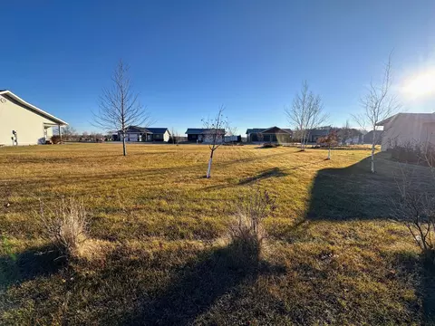 1019 7th Ave NE, Perham, MN 56573 photo 6