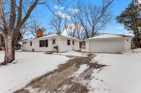 10833 Toledo Ave S, Bloomington, MN 55437