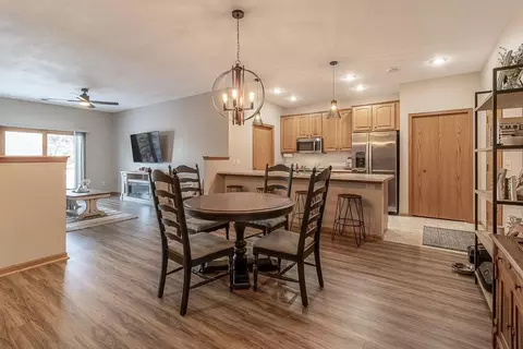 Dining - 2056 Pratt Cir, Saint Peter, MN 56082 photo 3 of 4