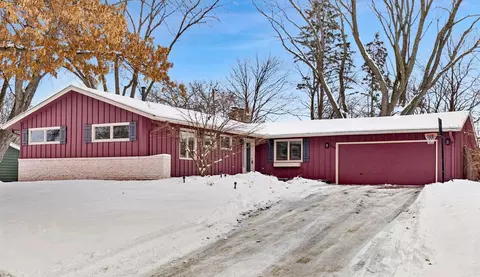 5945 Westmore Way, Golden Valley, MN 55422
