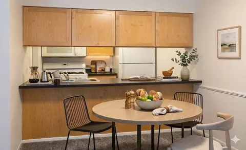 6710 Vernon Ave S #209, Edina, MN 55436