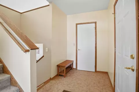 Entry Way - 2225 Old Post Rd, Independence, MN 55359 photo 1 of 2