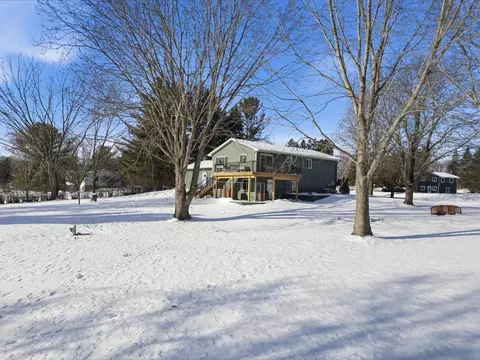 Exterior - 2225 Old Post Rd, Independence, MN 55359 photo 10 of 17