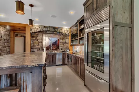 Kitchen - 3121 Blackheath Dr, Saint Cloud, MN 56301 photo 16 of 17