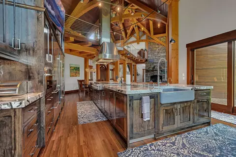 Kitchen - 3121 Blackheath Dr, Saint Cloud, MN 56301 photo 12 of 17