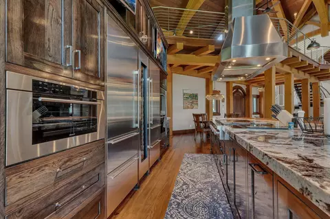 Kitchen - 3121 Blackheath Dr, Saint Cloud, MN 56301 photo 13 of 17