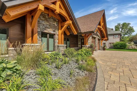 Exterior - 3121 Blackheath Dr, Saint Cloud, MN 56301 photo 11 of 37