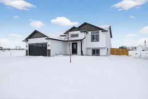 751 South St, Paynesville, MN 56362