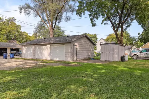 716 1st St NW, Faribault, MN 55021 photo 5