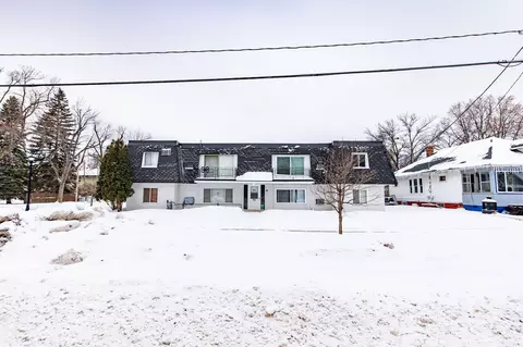 702 Oak St N #A, Fargo, ND 58102