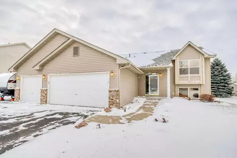 3004 Francis Ln, Elko New Market, MN 55054