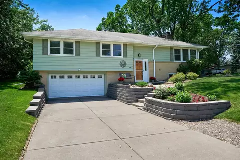 7941 60th Ave N, New Hope, MN 55428