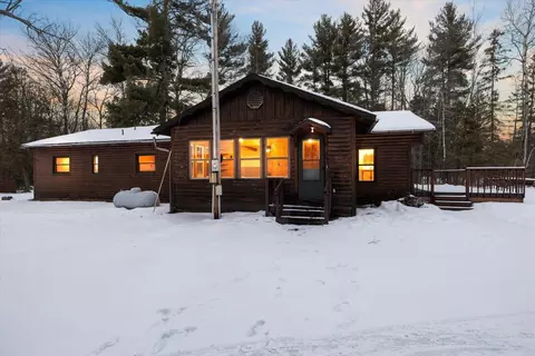 33135 Scenic Hwy, Bovey, MN 55709