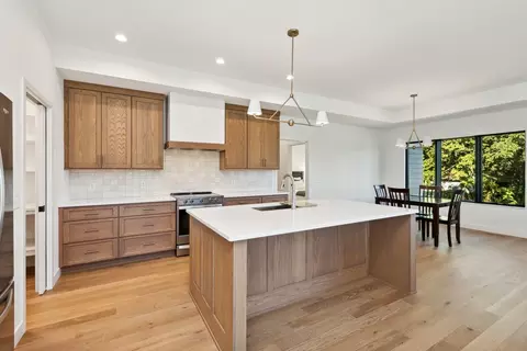 620 Greenvale Ave, Northfield, MN 55057