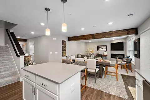 2170 Jasper Ct, Hugo, MN 55038