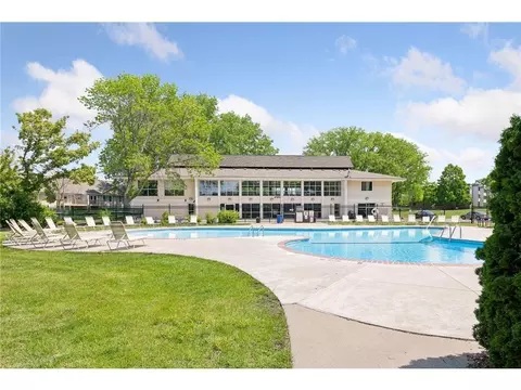 4465 Trenton Ln N #301, Plymouth, MN 55442