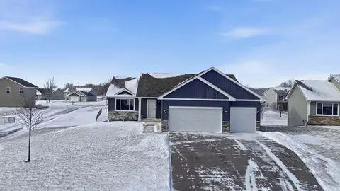 515 Winkler Trl N, Cologne, MN 55322