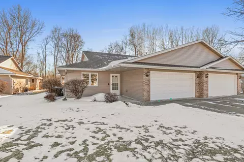 719 Victoria Ct #719, Stillwater, MN 55082