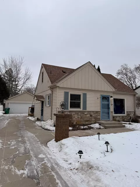 3417 Boone Ave S, Saint Louis Park, MN 55426