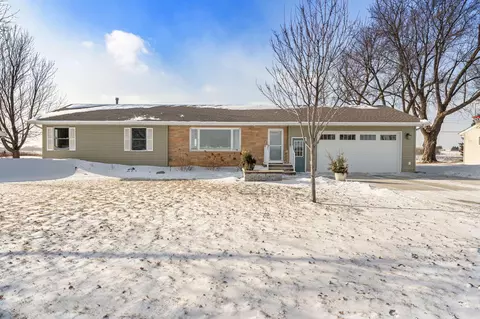 34421 Old Highway 13, Waseca, MN 56093