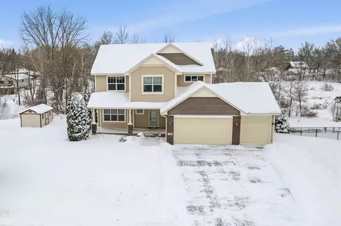 969 Kelly St, Lino Lakes, MN 55014