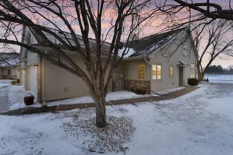 2971 David Cir, Little Canada, MN 55117