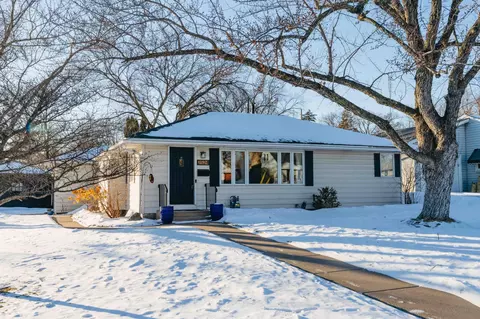 2524 Boone Ave S, Saint Louis Park, MN 55426