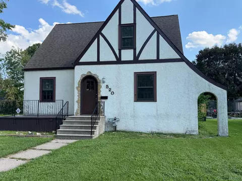 520 E Blue Earth Ave, Fairmont, MN 56031