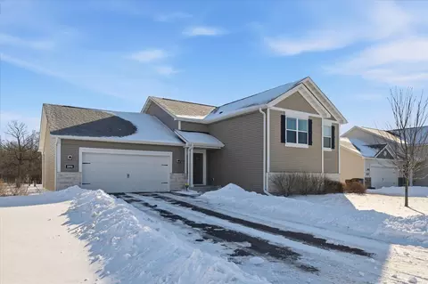 1096 Sunset Ave, Montrose, MN 55363