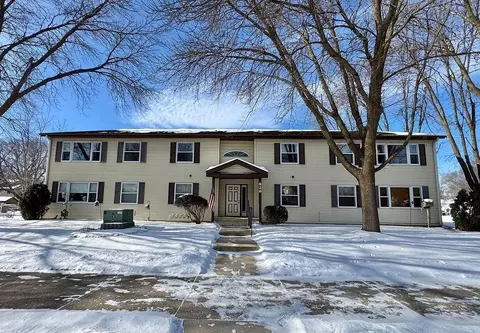 826 Central Ave N #8, Faribault, MN 55021