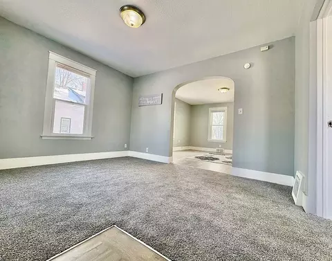 1103 7th St NW, Faribault, MN 55021 photo 4
