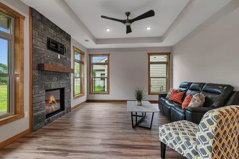 Living - 2016 Forest Ct, Saint Cloud, MN 56303 photo 1 of 1