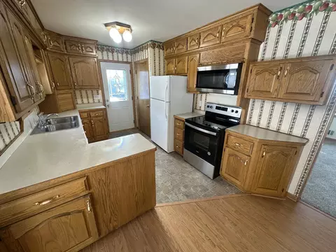 12809 Fillmore St NE, Blaine, MN 55434