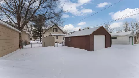 912 12th Ave S, Saint Cloud, MN 56301 photo 3