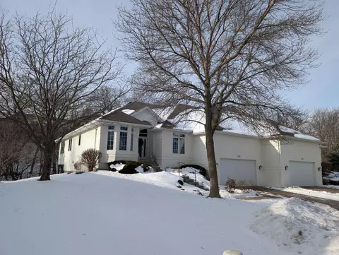 16551 Irwinton Cir, Lakeville, MN 55044