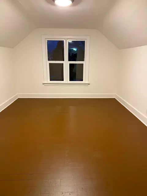 Bedroom - 306 E 2nd St, Albert Lea, MN 56007 photo 2 of 2